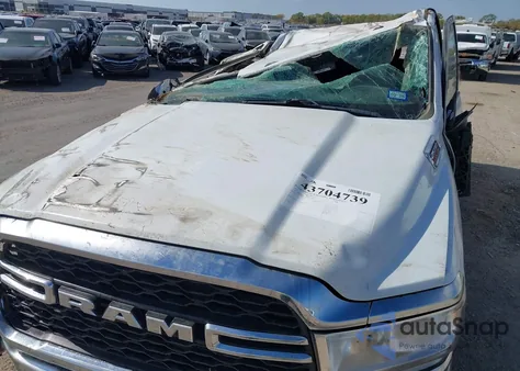 2021 Ram 2500 Tradesman 4X4 6'4 Box из США, поврежденный, VIN 3C6UR5CL7MG543879